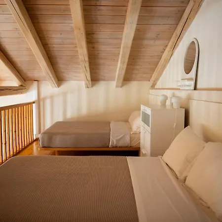 The Кардамили